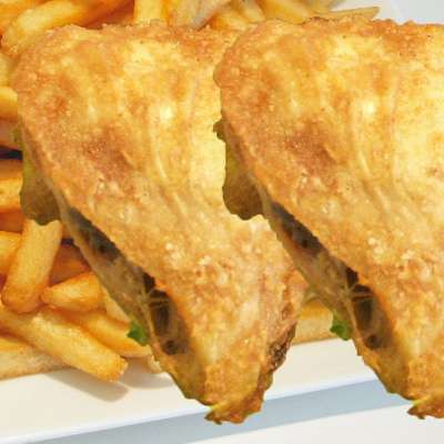 2 Pieces & Chips