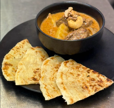 Roti with Massaman Beef