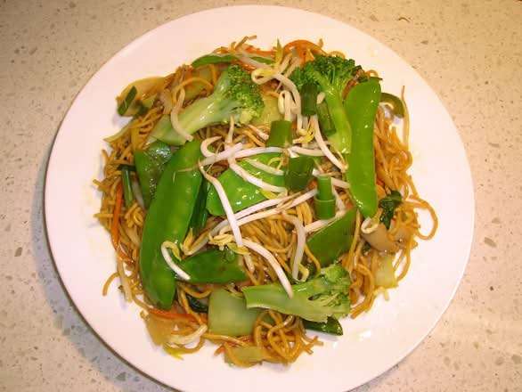 Vegetarian Noodle in Oyster Sauce