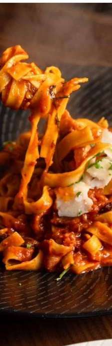 Fettucini Amatriciana 