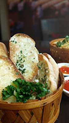 Cheesy Garlic Bread