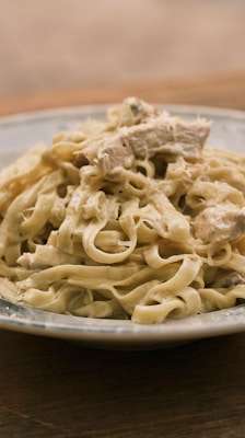 Fettuccine Alfredo